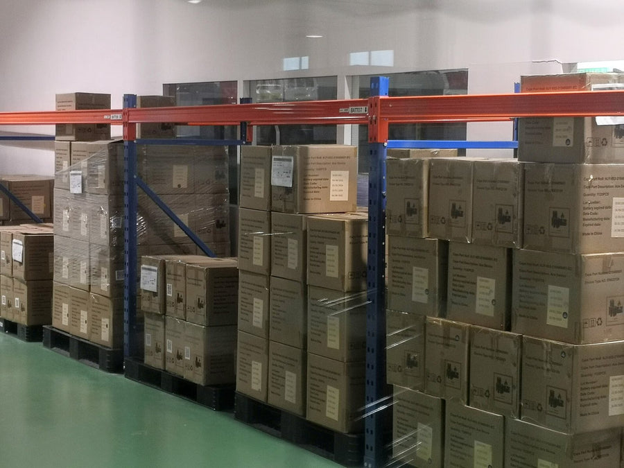 Pavón Sección Silvia, Nezahualcóyotl: bodega en venta | 330 m²