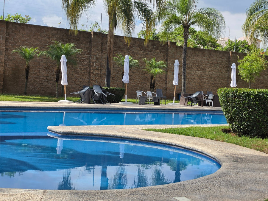 Casa para comprar en Villa California, Tlajomulco (4 rec. · 180 m²)