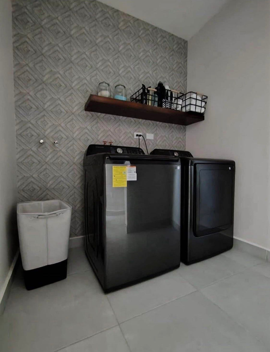 Casa para comprar en Residencial El Marques, Mexicali (2 rec. · 69 m²)