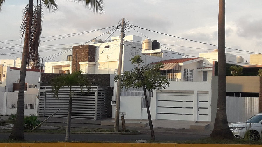Casa de 2 recámaras en renta en Jardín Tetela, Cuernavaca | 2 rec., 145 m²