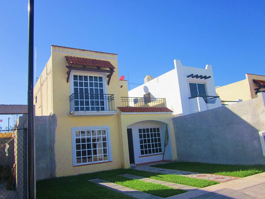 Casa en renta · Misión de los Ángeles, Apodaca | 3 rec., 185 m²