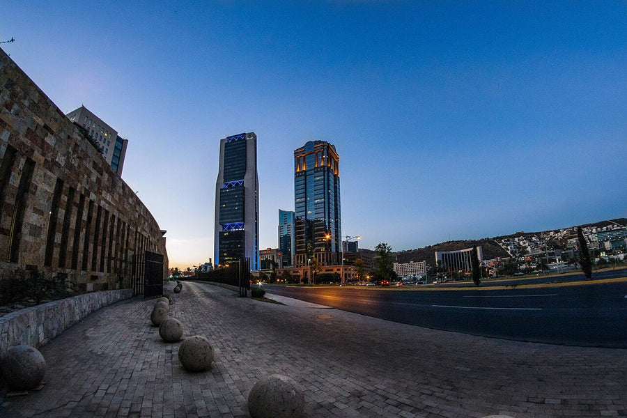 Edificio en renta · Hacienda la Cruz, El Marqués | 1680 m²