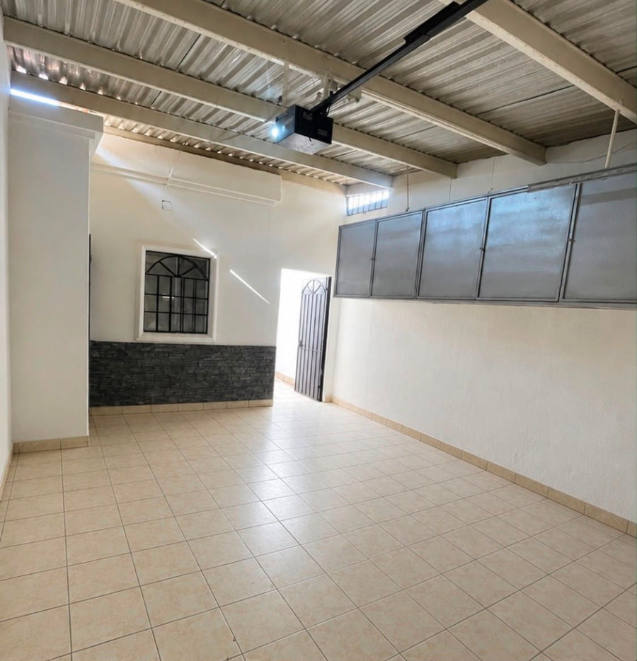 Casa a la venta · Frac Monarcas, Mexicali (2 rec. · 80 m²)