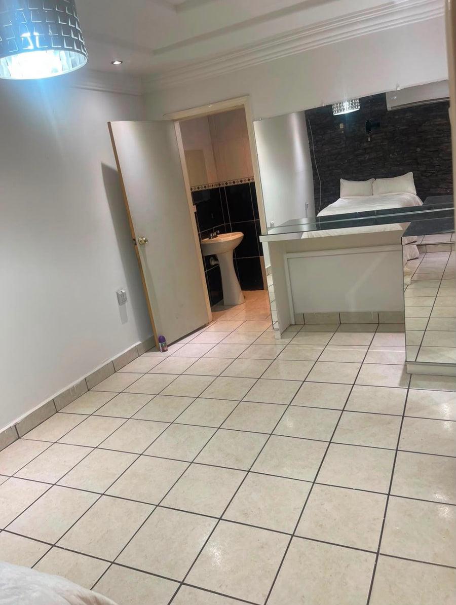 Casa a la venta · Frac Monarcas, Mexicali (2 rec. · 80 m²)